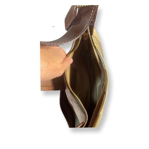 Coach - Suede and leather multi-color purse - Picture 2 of 8